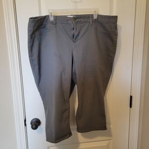 Plus size Capri